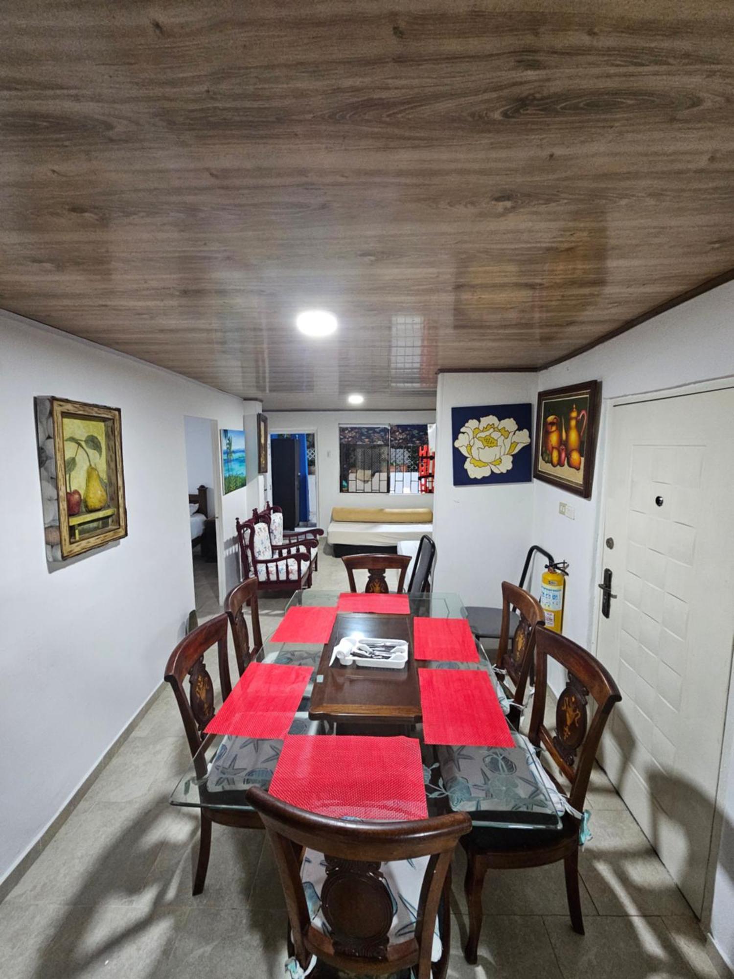 Shangiovys Apartamento *